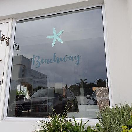 Beachway Guesthouse Port Elizabeth Esterno foto